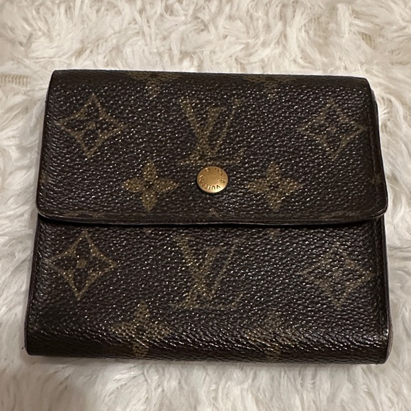 Louis Vuitton Handbags - Louis Vuitton Monogram Brown Wallet